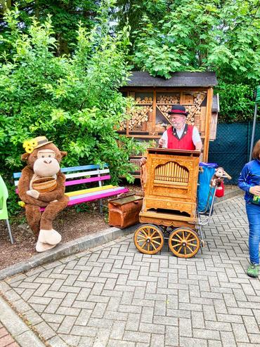Auf diesem Bild sieht man das Sommerfest.