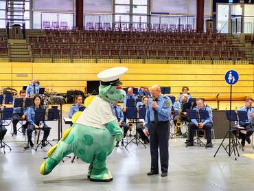 Auf dem Bild sieht man das Poldikonzert.